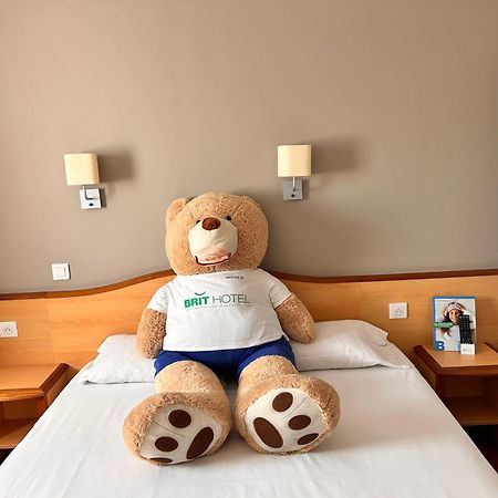 Brit Hotel Confort Монтобан Экстерьер фото