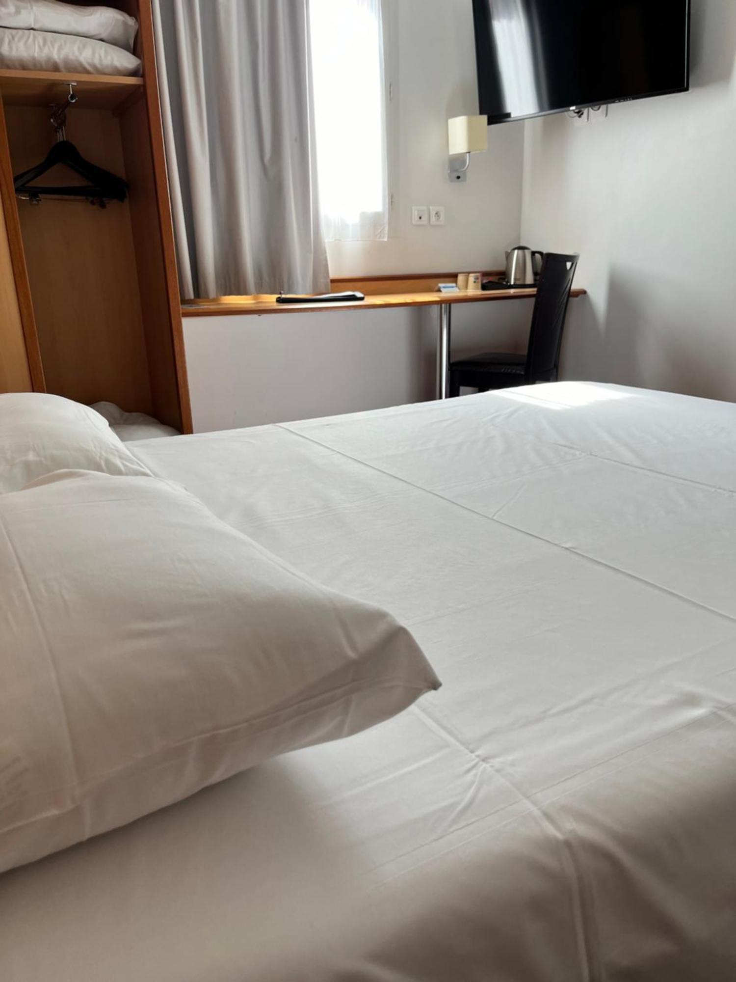 Brit Hotel Confort Монтобан Экстерьер фото